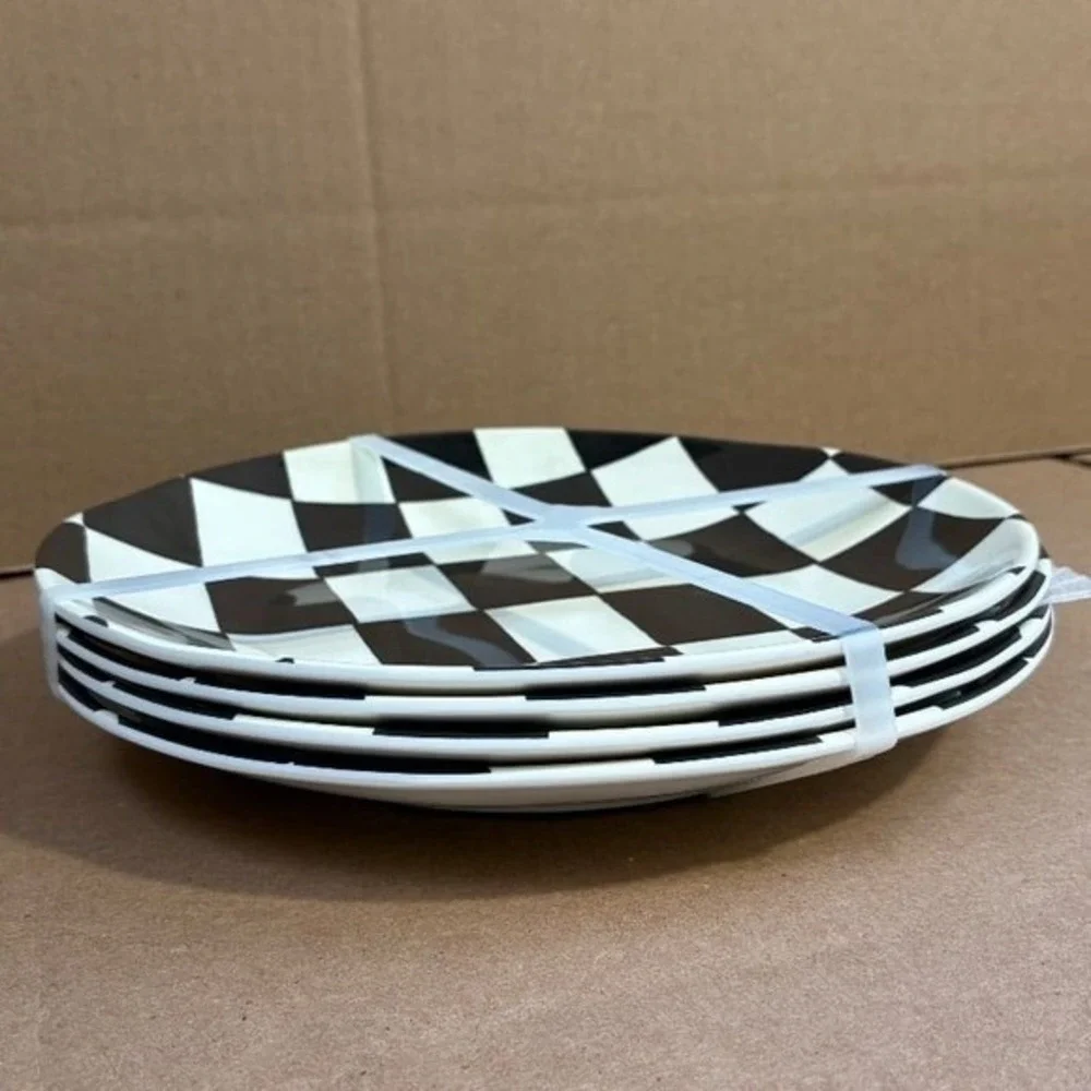 8-Piece Black and White Checkered Melamine Dinnerware Set Salad & Dinner Plates